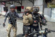 Satgas Tangkap Anggota KKB Penembak Brigpol Ronald Enok di Puncak Jaya, Lihat!