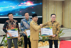 Kepatuhan Iuran Terbaik, Pemkab Lebong Terima Penghargaan dari BPJS Kesehatan