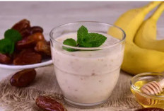 Resep Smoothie Berbuka Ringan dengan Kurma & Yogurt