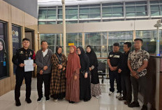 Ditjen Imigrasi Menunda Keberangkatan 1.243 Jemaah Calon Haji Nonprosedural
