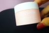 Review GLAD2GLOW Pomegranate Niacinamide Brightening Clay Mask