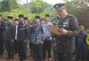 Haru Iringi Pemakaman Militer H. Syahili, Ribuan Warga Beri Penghormatan Terakhir