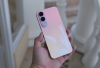 Review Vivo V70 FE: Kamera 200MP, Baterai 7000mAh, dan Performa All-Rounder di Kelasnya