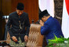 Setahun Prabowo Jabat Presiden RI: Menanggung Beban Politik Jokowi
