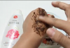Masker Kopi dan Air Mawar untuk Wajah Mulus dan Glowing