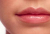 Tips Bibir Tetap Lembab dan Sehat Seharian di Kantor